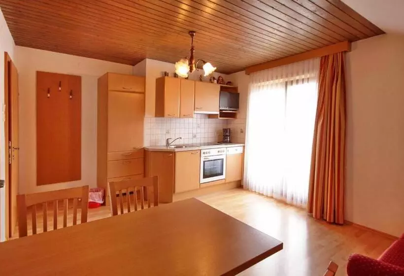 Haus Schluder   Familie Stanitzer