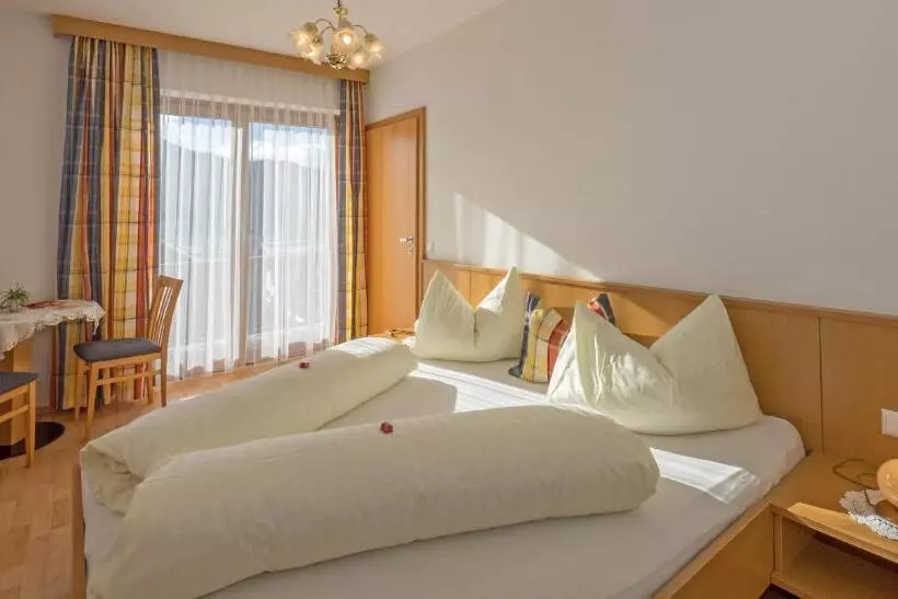 Haus Schluder   Familie Stanitzer