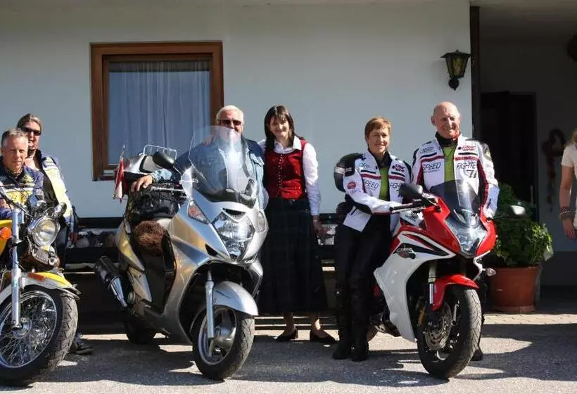 Haus Schluder   Familie Stanitzer