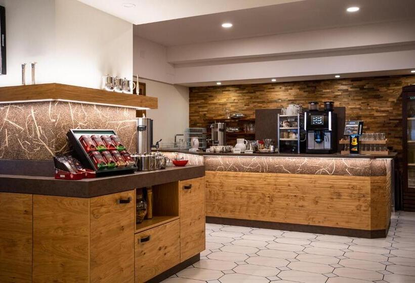 בית מלון כפרי Alexanderhof