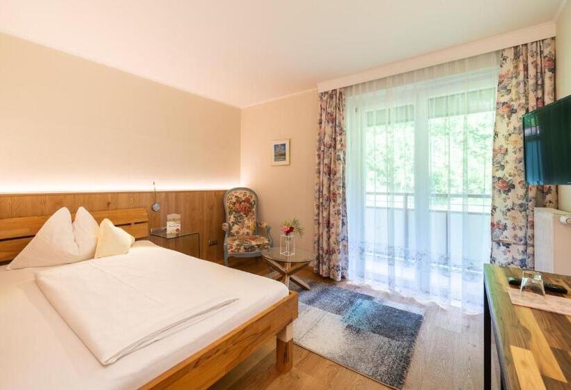 בית מלון כפרי Alexanderhof