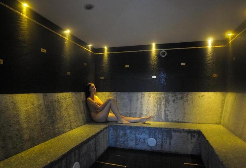 בית מלון כפרי Alia Appartements & Wellness