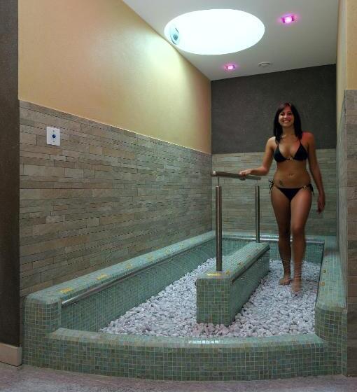 בית מלון כפרי Alia Appartements & Wellness