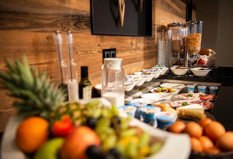 בית מלון כפרי Alia Appartements & Wellness