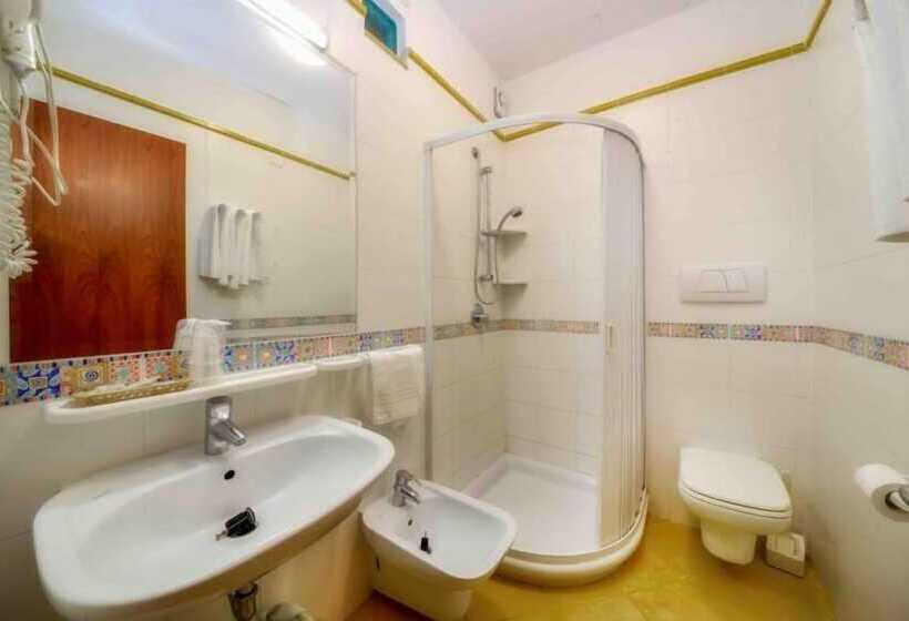 בית מלון כפרי D'amato