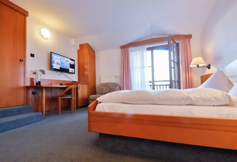 Отель Edlingerwirt