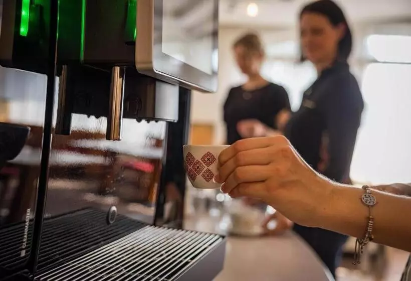 Отель Edlingerwirt