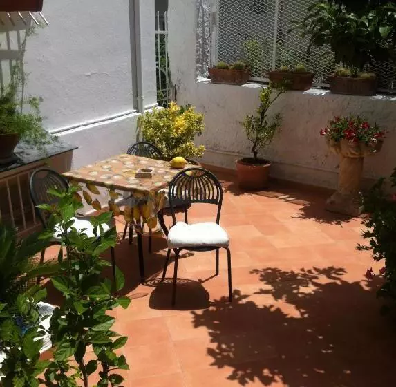 Отель Excelsior Mare Suite