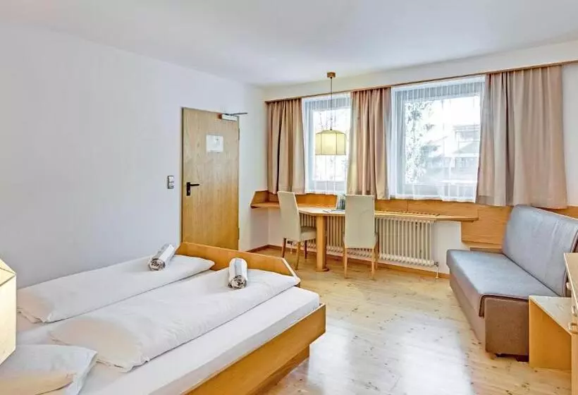 Отель Hinteregger