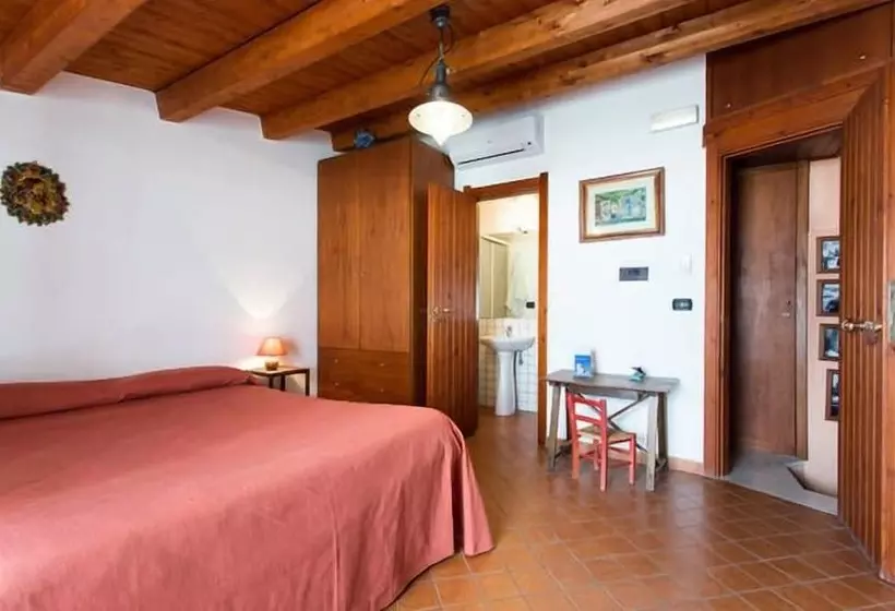 هتل Le Piccole Grotte