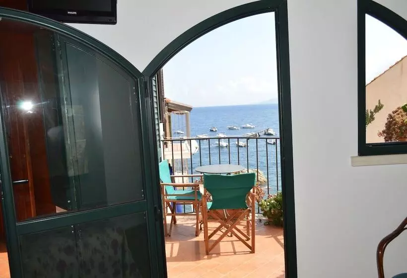 هتل Le Piccole Grotte