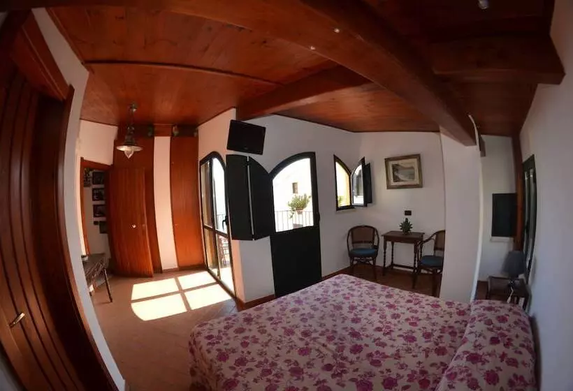 هتل Le Piccole Grotte