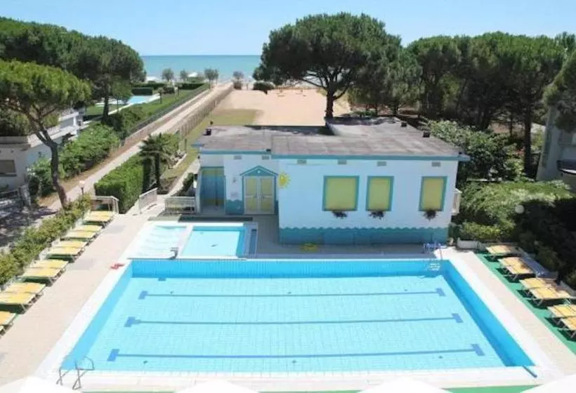 ホテル Palm Beach