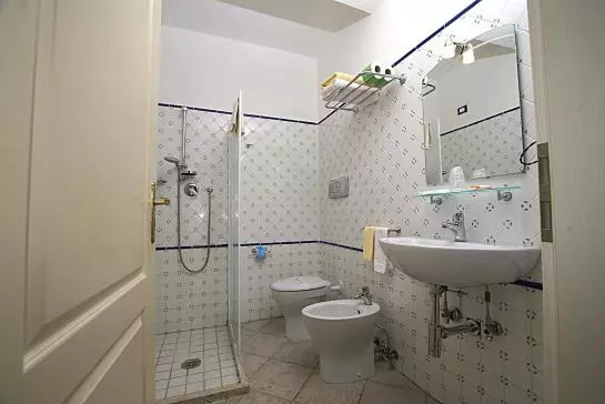 هتل Petite Maison