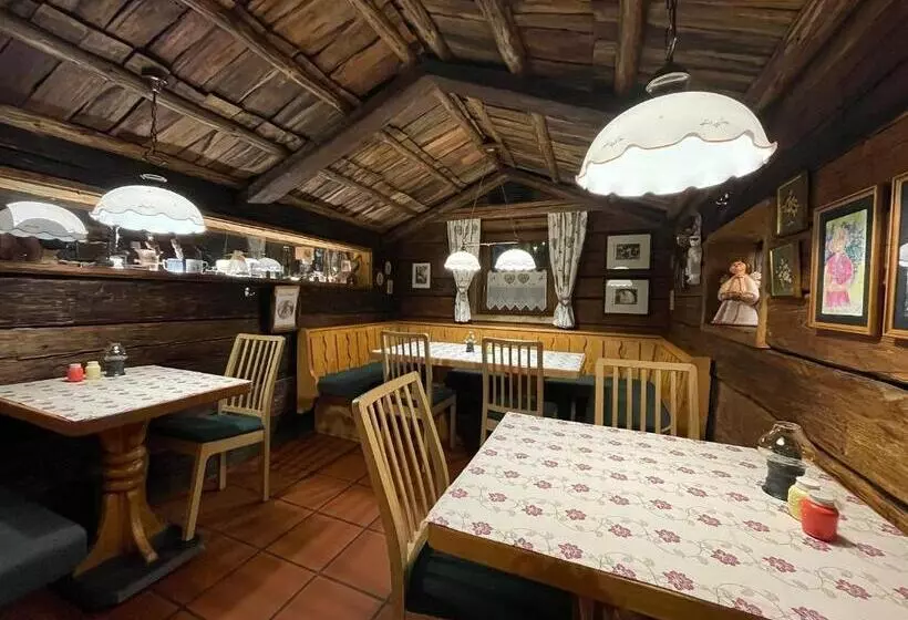 Отель Restaurant Pension Dorfwirt