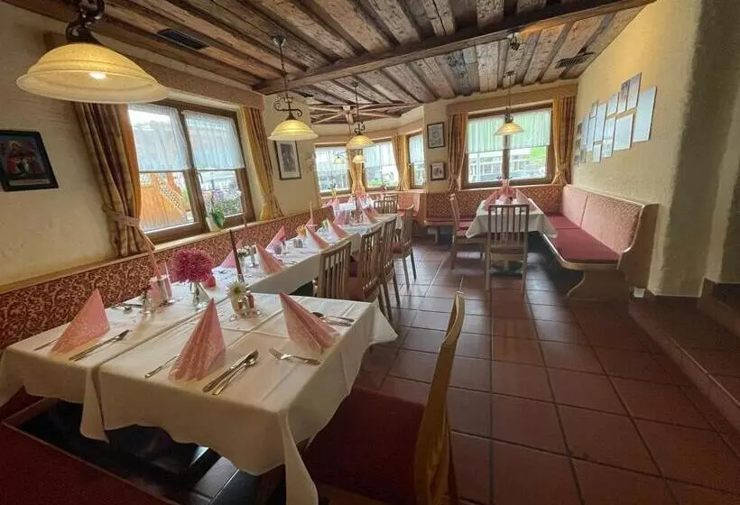 Отель Restaurant Pension Dorfwirt
