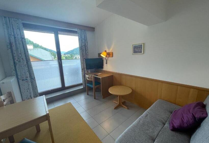 فندق Restaurant Pension Dorfwirt