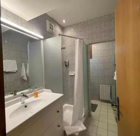 Отель Restaurant Pension Dorfwirt