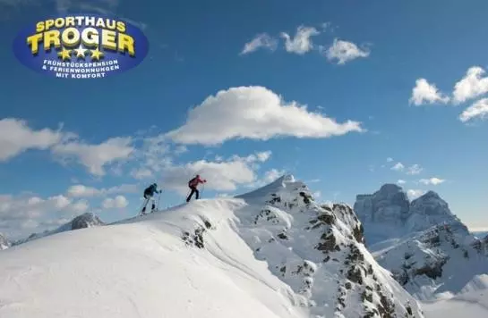 호텔 Sporthaus Troger