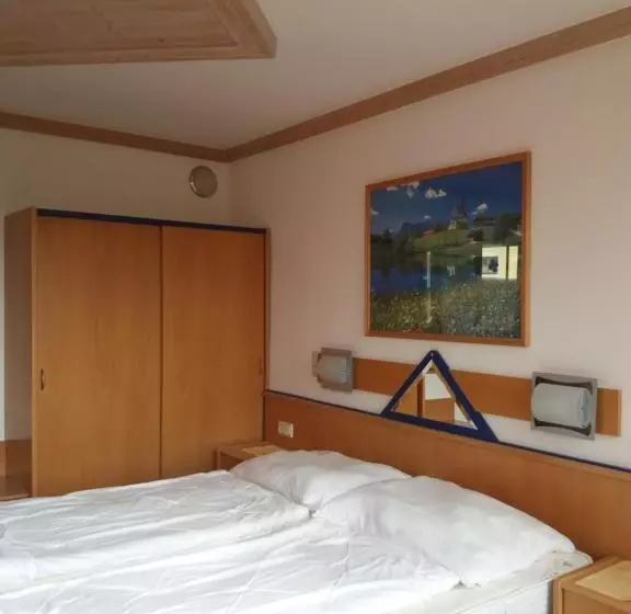 ホテル Unterkrämerhof