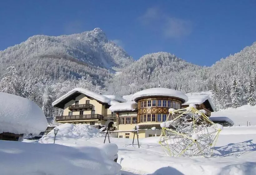 ペンション Gasthof Kleefeld