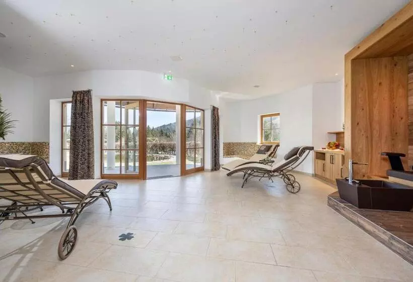 ペンション Gasthof Kleefeld