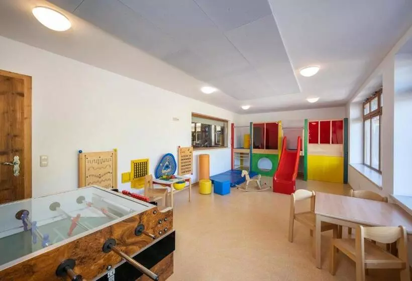 ペンション Gasthof Kleefeld