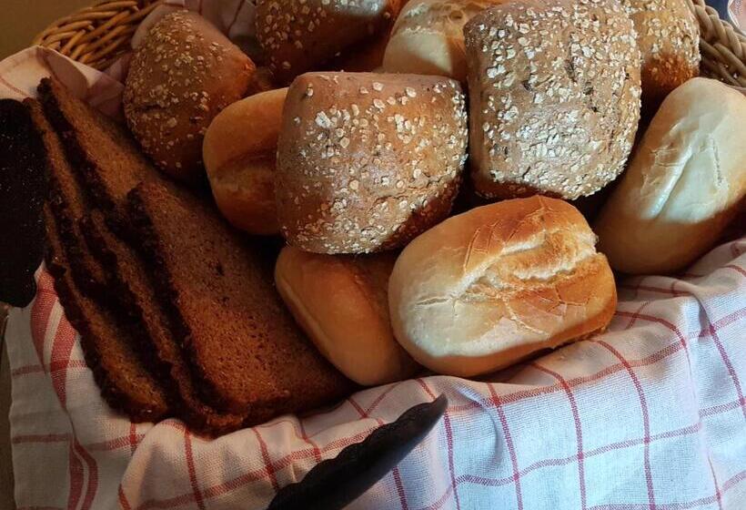 ベッドアンドブレックファースト Pension Im Bett