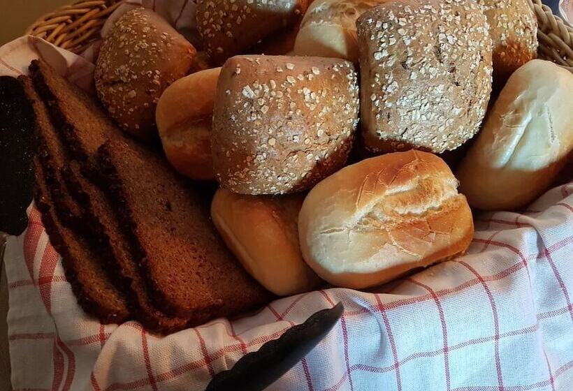 ベッドアンドブレックファースト Pension Im Bett