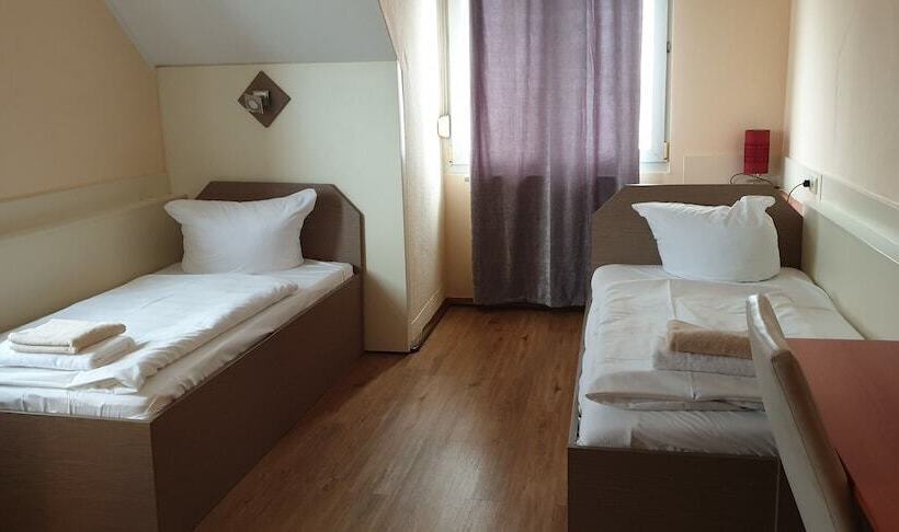 ベッドアンドブレックファースト Pension Im Bett