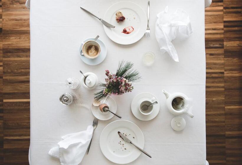 Gourmet   Boutique Hotel Tanzer