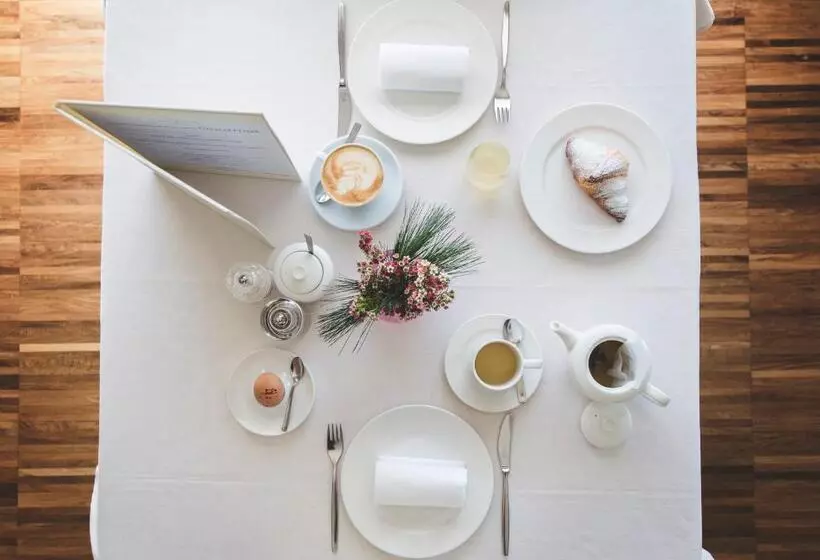 Gourmet   Boutique Hotel Tanzer