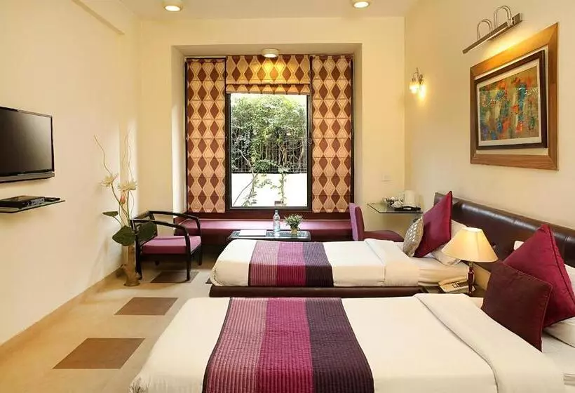 호텔 Ahuja Residency Parklane, Gurgaon