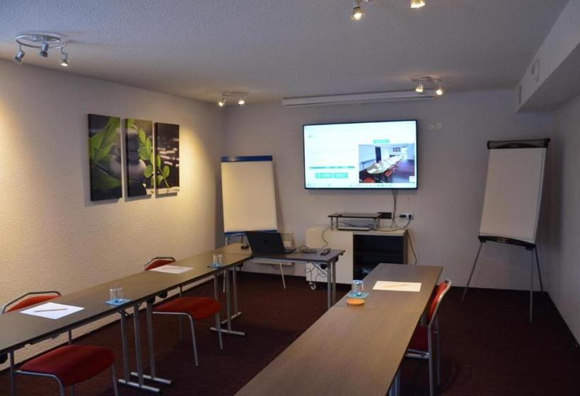 Brit Hotel Caen Hérouville