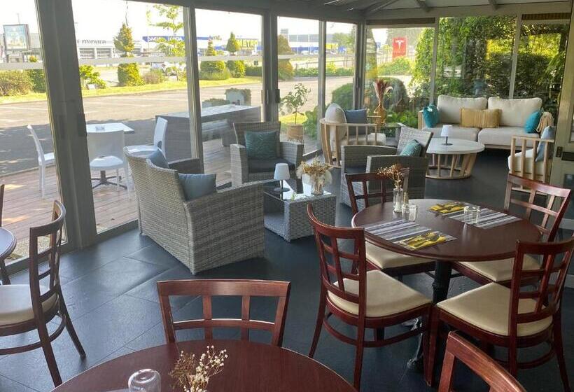 Brit Hotel Caen Hérouville