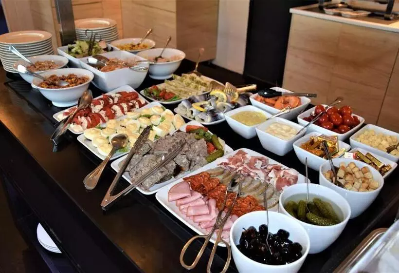 Brit Hotel Caen Hérouville