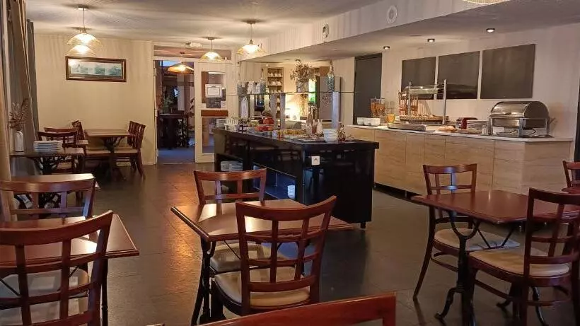 Brit Hotel Caen Hérouville