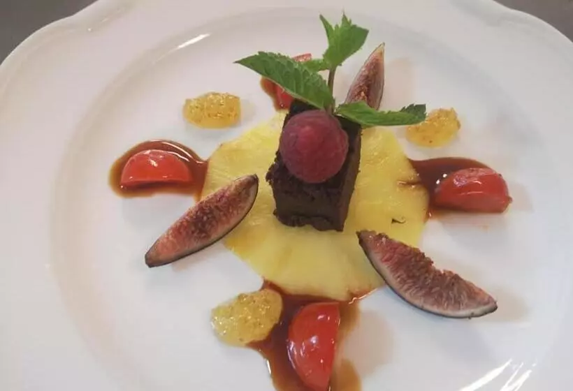 Отель Dalla Serra