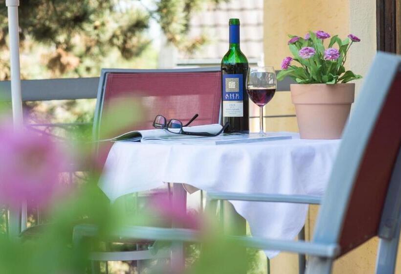 호텔 Fontana   Adults Only