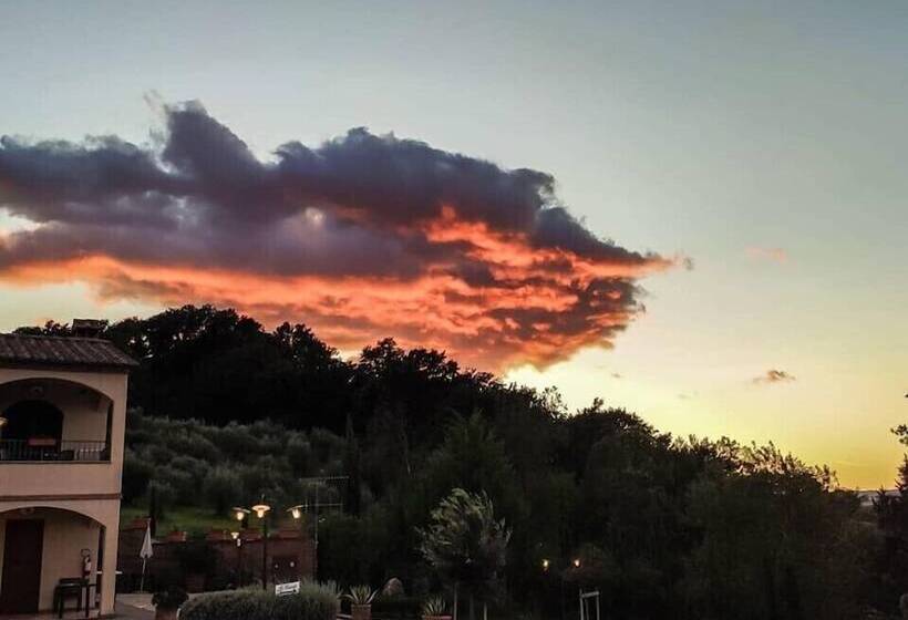 Отель La Fonte Del Cerro