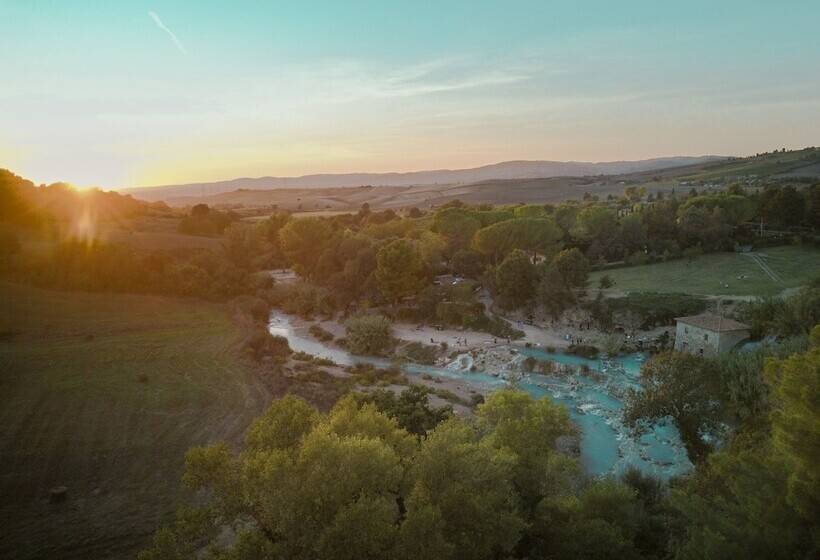 Отель La Fonte Del Cerro