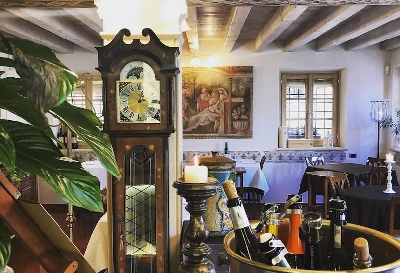 Отель Locanda Lo Scudo