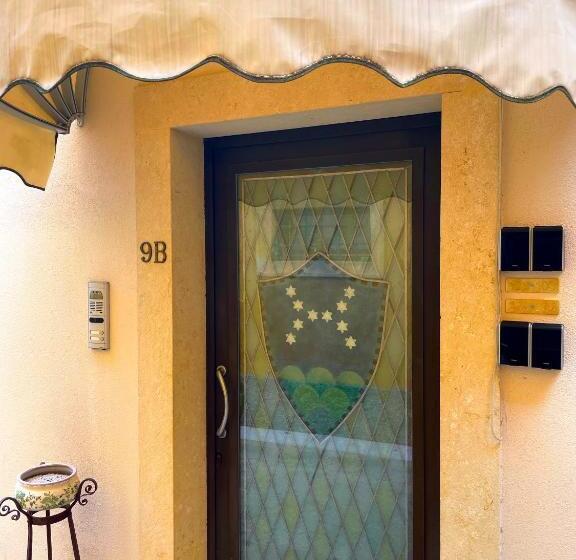 Отель Locanda Lo Scudo