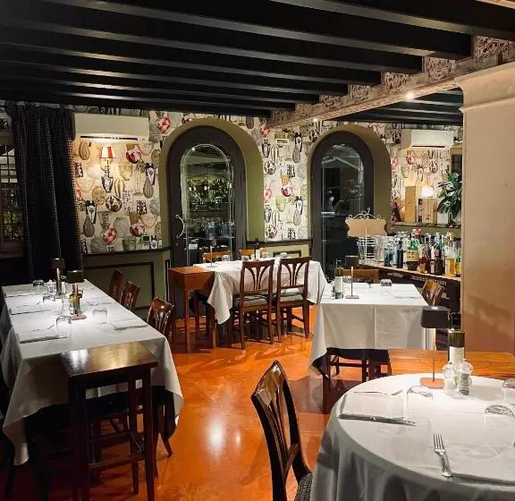 酒店 Locanda Lo Scudo