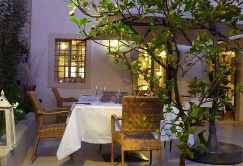 Отель Locanda Lo Scudo