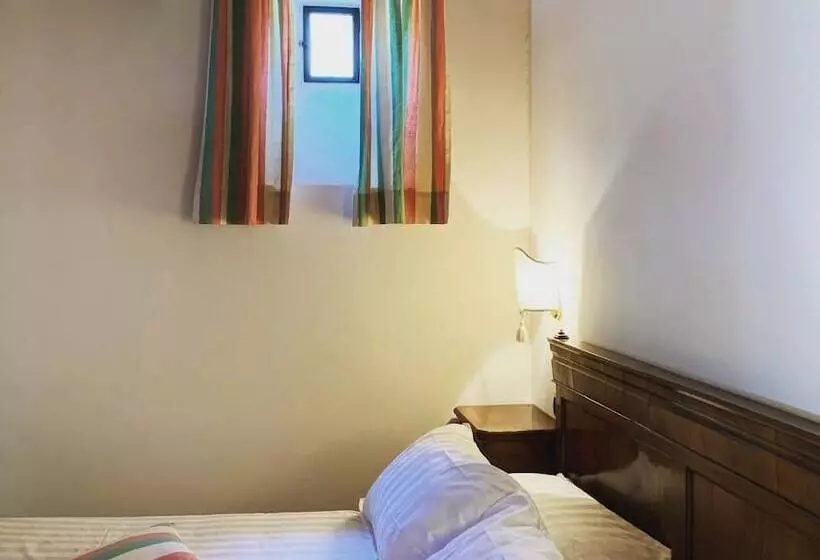 酒店 Locanda Lo Scudo