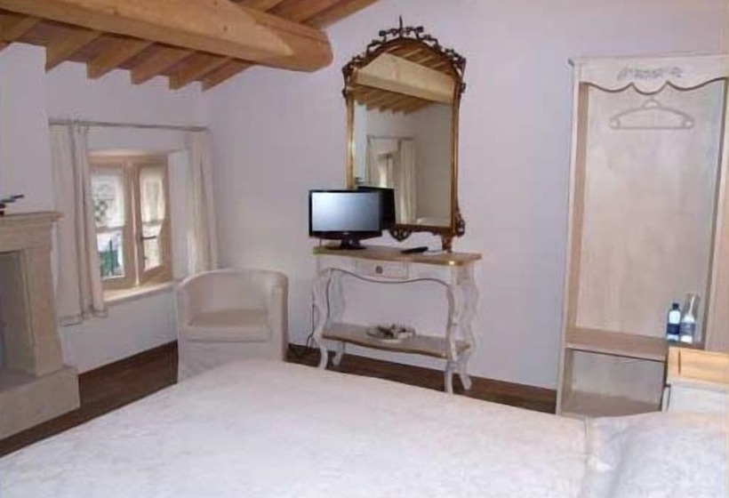 Отель Locanda Lo Scudo