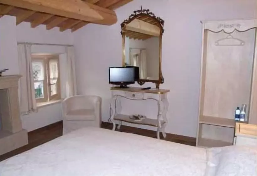 酒店 Locanda Lo Scudo