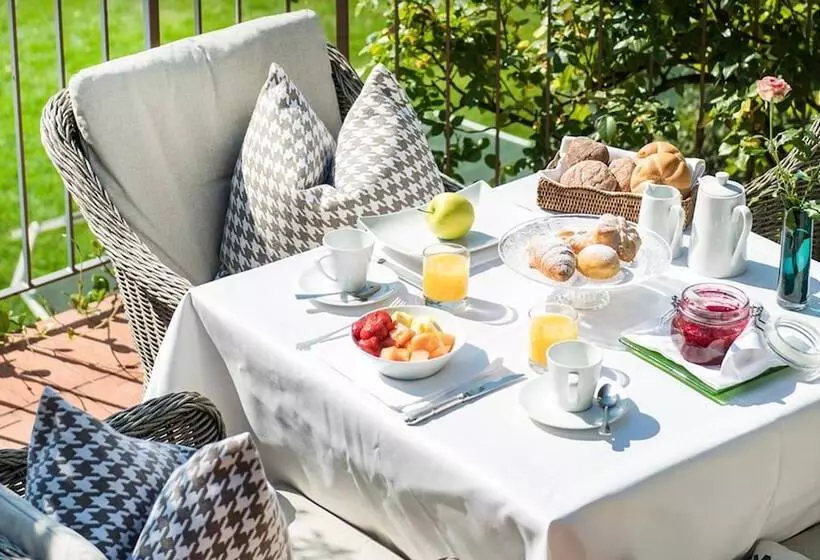 בית מלון כפרי Pienzenau Am Schlosspark