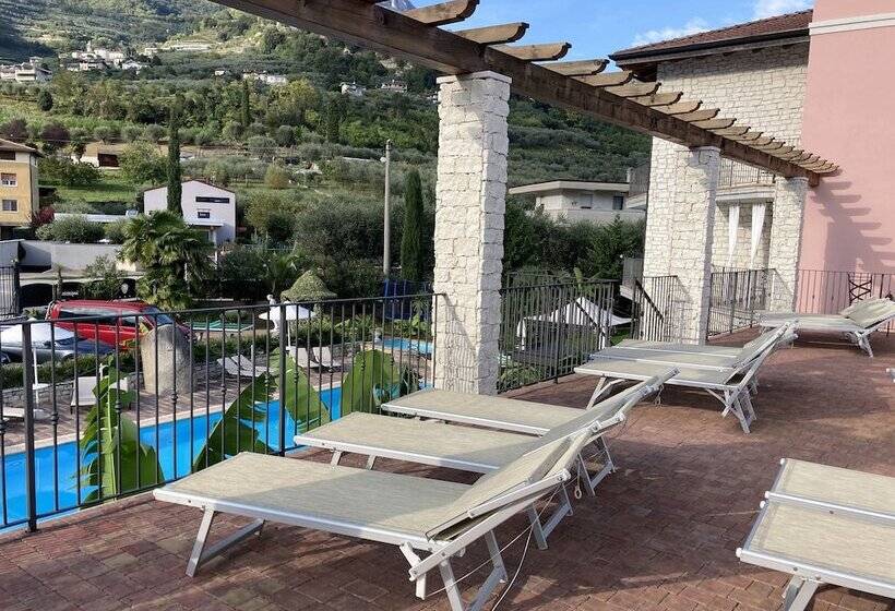 Отель Residence Segattini